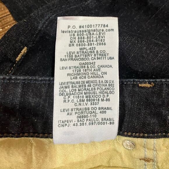 Signature Levi Straus & Co. Women's Dark Blue Mid-Rise Straight Jeans | Size 20M - Picture 9 of 9
